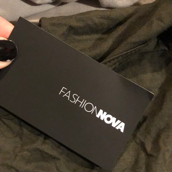 Fashion Nova Dress - Picture 4 of 5